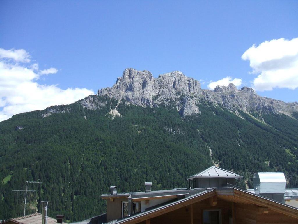 Villa Mazzel With Balcony Vigo di Fassa Eksteriør billede